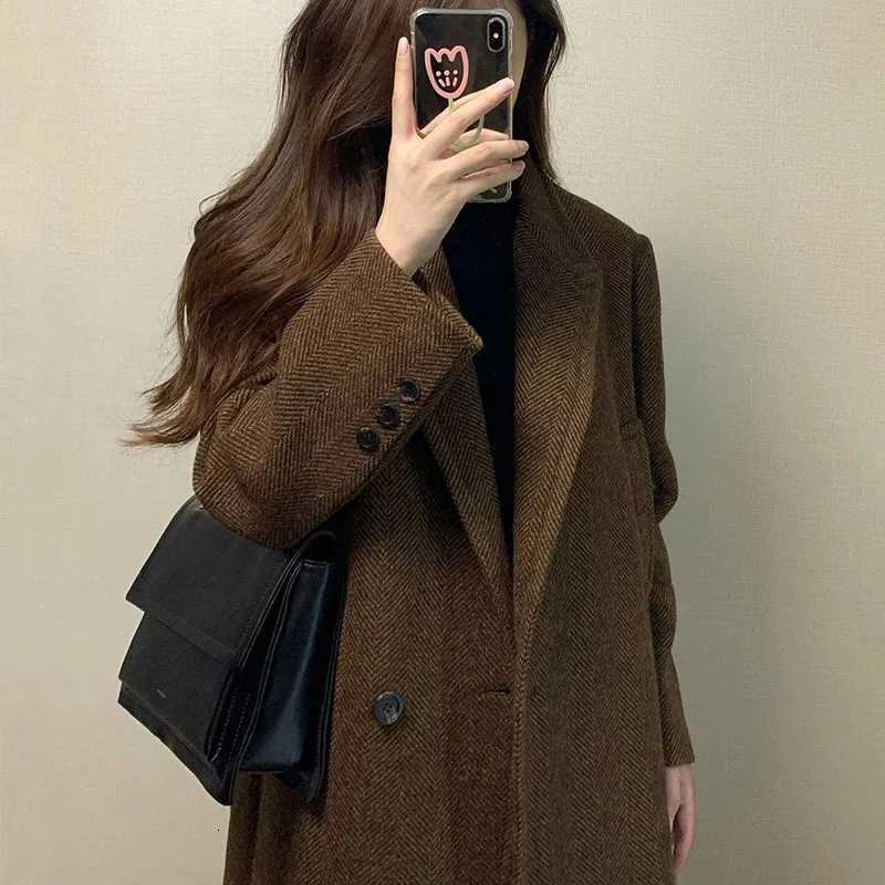 2025 New Fashion Womens Overcoat Top Womens Woolen Coat Autumn Winter Temperament Thicken Solid Color Womens Woolen Coat H220T251224
