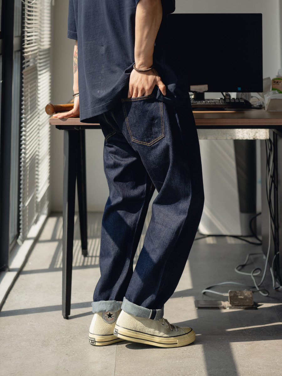 Japanese-style workwear 14OZ unbleached denim wide-leg loose-fitting men's jeans with deep hems Z251104