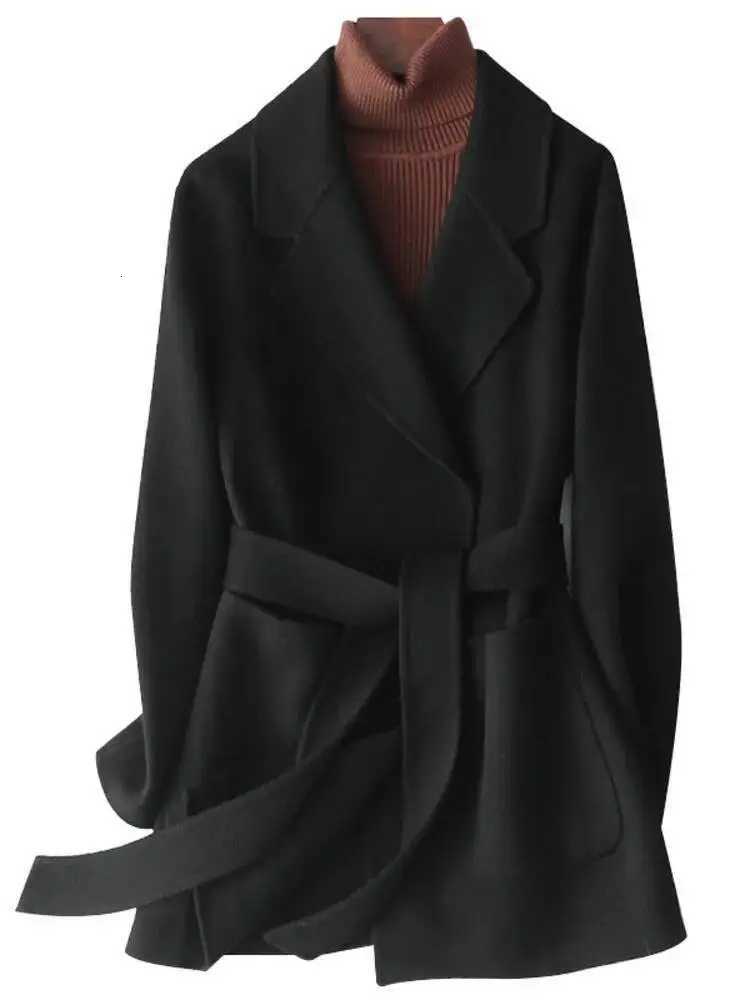 UCXQ Elegant Solid Color Wool Coat For Women Patchwork Lapel Pocket Lace Up Short Outerwear 2025 Winter New Tide 23Z3495T251224