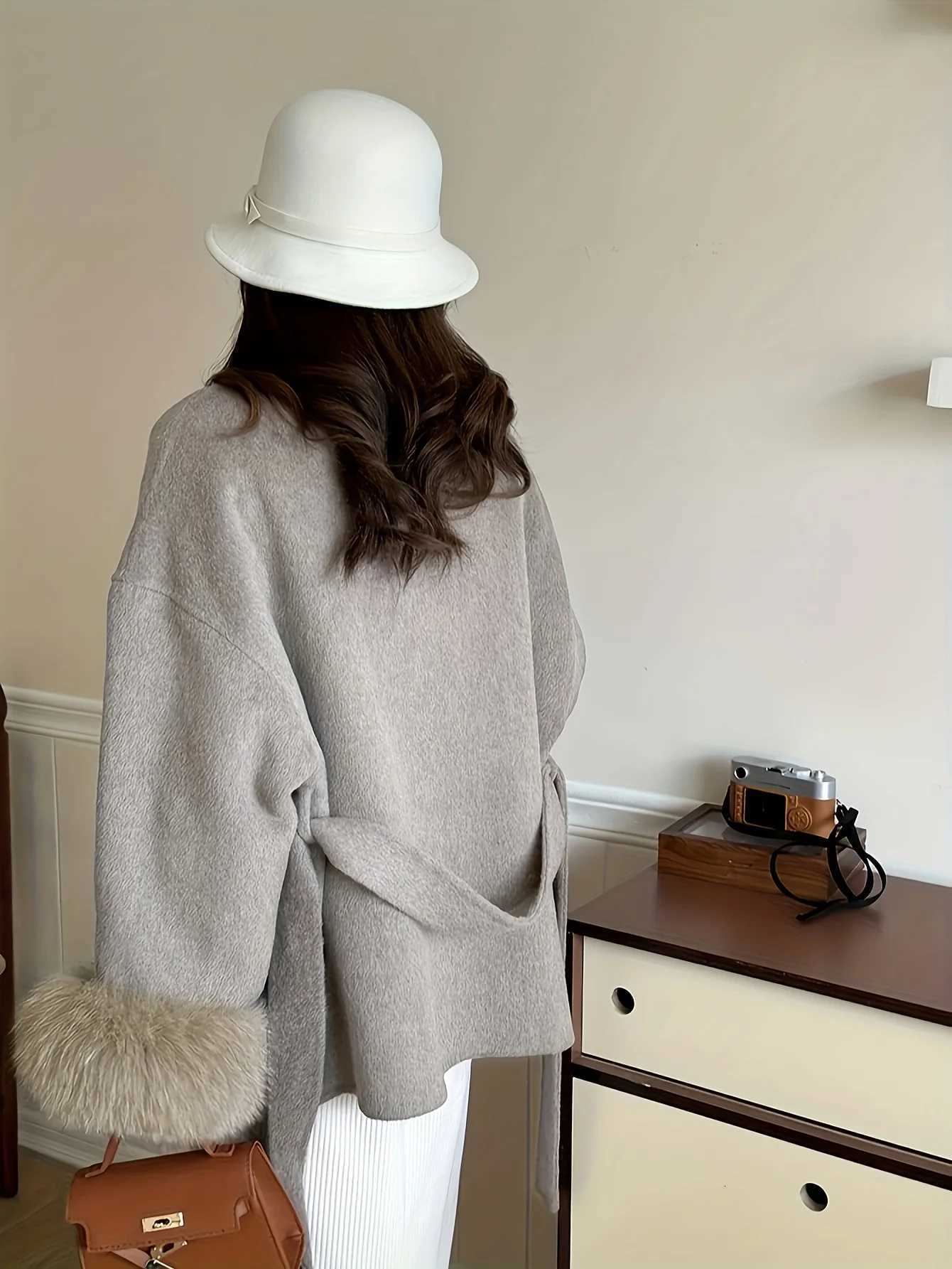 Elegant Directed Womens Autumn Winter New Double-Sided Blended Faux Fur Splicing Long Sleeve Warm Elegant CoatT251224