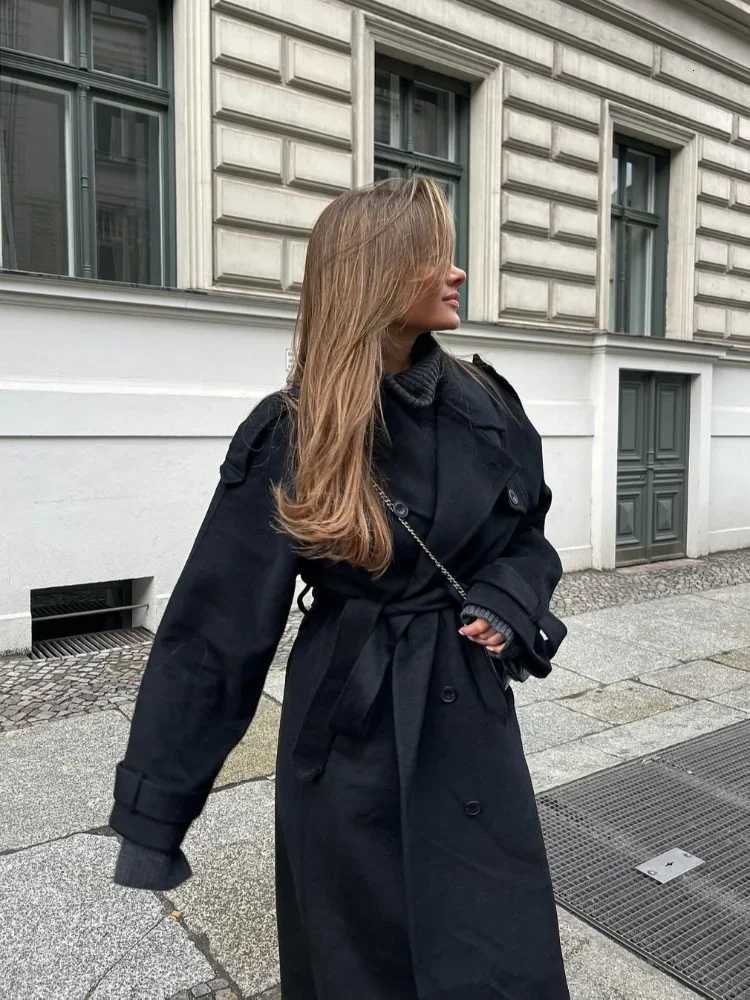 Fashion With Belt Black Woolen Long Coat For Women Oversize Loose Double Button Lapel Overcoat Autumn Lady High Street OuterwearT251224