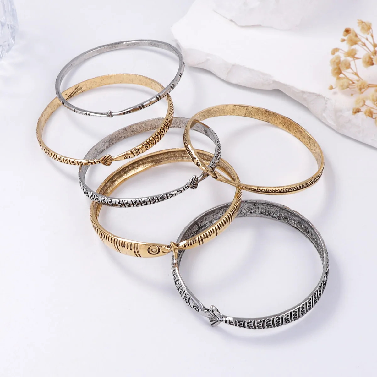ZAA Vintage Women Jewelry High Quality Layered Fish Shape Bangle Bracelet Trend Summer Holiday Party Accessories Gifts 251219