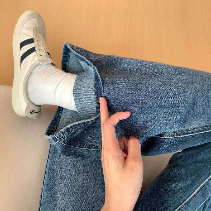 Women's 2025 Fall New Blue High Waist Flared Jeans Showcasing Slim Look for Pear Shaped Body with Elasticity X251224