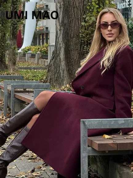UMI MAO Women Fashion Burgundy Woolen Coat Double Breasted Long Sleeve Lapel Blends Jacket Autumn Winter High Street OuterwearT251224