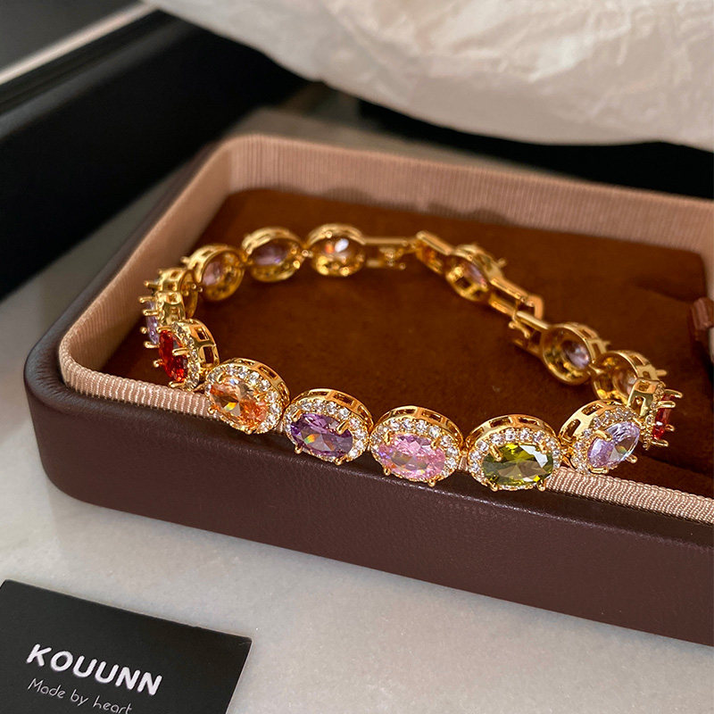French Zircon Oval Clasp Palace Style Exquisite Elegant Temperament Bracelet Light Luxury High-end Feel Women's Jewelry - view 3