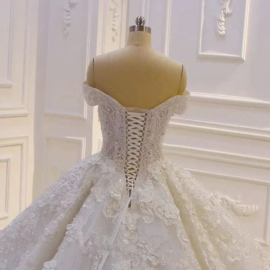 Luxury A Line Wedding Dresses 2025 Beaded Off Shoulder Lace Appliques Plus Size Bridal Party Gowns Robe De Marriage D24
