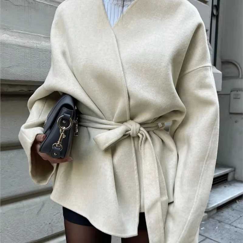 Elegant Belt Lace Up Woolen Jacket For Women Autumn Fashion Long Sleeve Short Jacket 2026 New Lady Streetwear Outerwears FemaleT251224