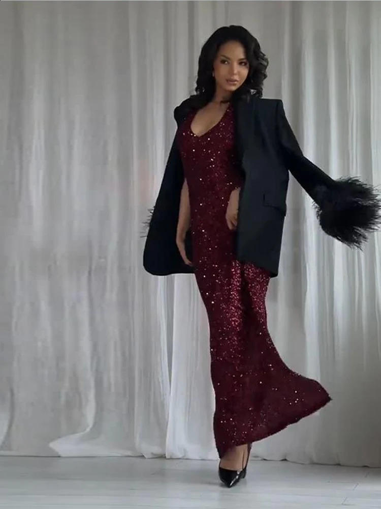 Sleeveless Sequin V-Neck Maxi - Backless Slim Fit Glitter Evening Party Dress for Women C260312