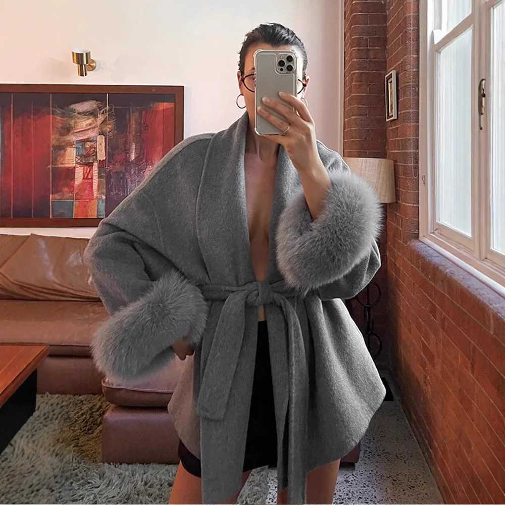 Fox Fur Woolen Women Coat Grey Lace Up Fur-trimmed Cuffs Patchwork Female Wool Overcoat Elegant Commuter Office Jacket For LadyT251224