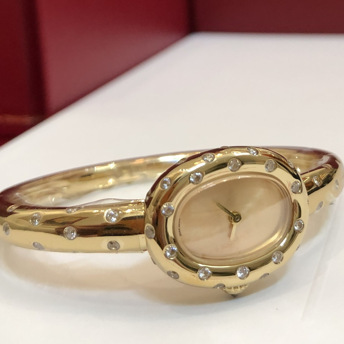 Designer mini watch 24.6X18.7MM shell is 18K gold bracelet watch covered never fade quartz watch for women counter quality TOP ladies Premium Gift 030
