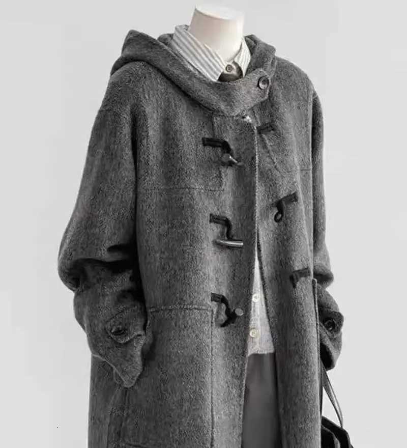 Cow Horn Buckle Gray Woolen Coat For Women 2025 New Autumn And Winter High-End Hooded Loose Woolen CoatT251224