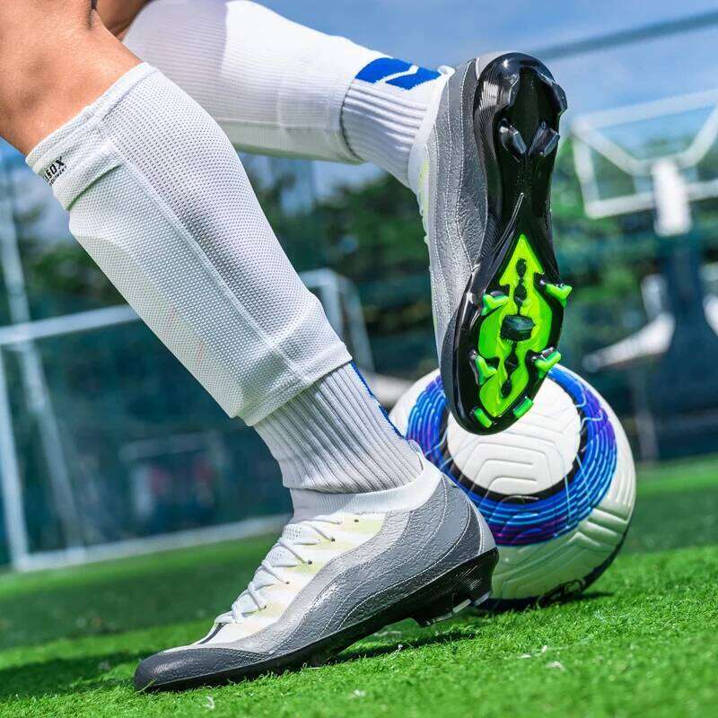 Men's Boots Professional TF/FG Soccer Field Shoes Quality Turf Training Football Cleats Indoor Anti-slip Footwear 2025