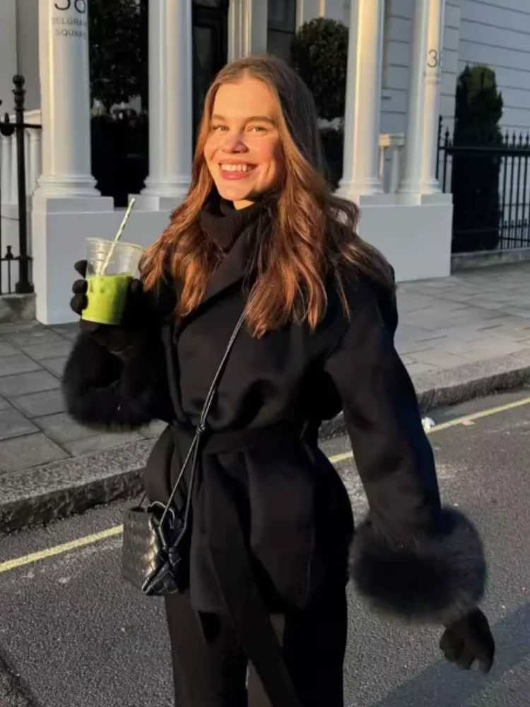 Elegant Lace Up Woolen Short Coat Solid Loose Lapel Furry Belt Long Sleeve Female Jacket 2025 Autumn Winter Lady Chic CardiganT251224