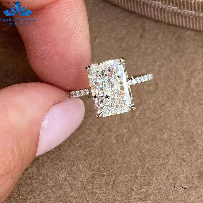 Radiation Cut Laboratory Grown 1-5 CT 14K/18K Gold Platinum 4-Prong Setting IGI Certified D-G Color VVS1-VS2 VVS Moissanite Ring