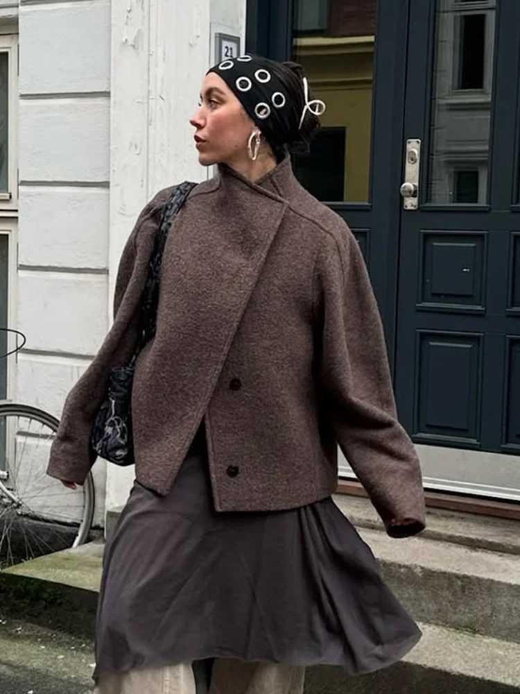 Women Elegant Stand Collar Woolen Overcoat Casual Full Sleeve Single Breasted Loose Short Coats Lady Commute Office OuterwearT251224