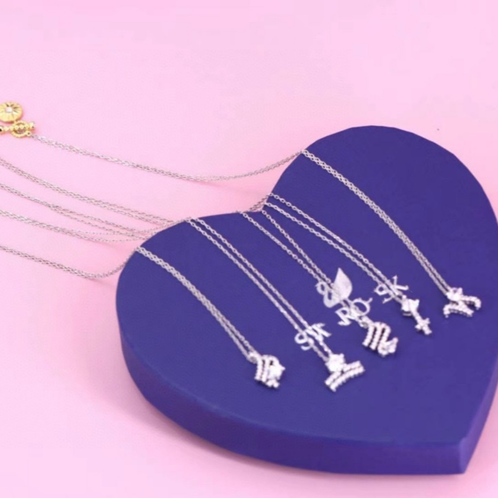 2025 New Designer necklace 12 Constellation Necklaces Crystal Pendant Lucky Guardian Jewelry Women's Fashion Accessory Valentine's Day Romantic Gift very nice