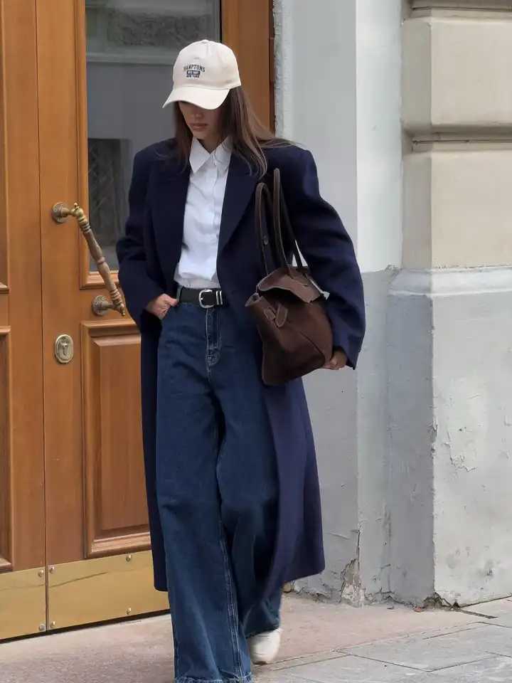 Fashion Women Navy Soid Lapel Woolen Overcoat Single Breasted Full Sleeve V-neck Loose Long Coat 2025 Lady Winter Street CoatsT251224