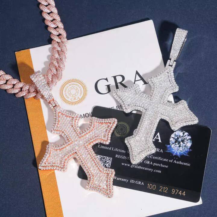 VVS Moissanite Pendant Custom Hip Hop Iced Out 925 Sterling Silver Chain Cross Pendant for Men Women Luxury Jewelry Gift
