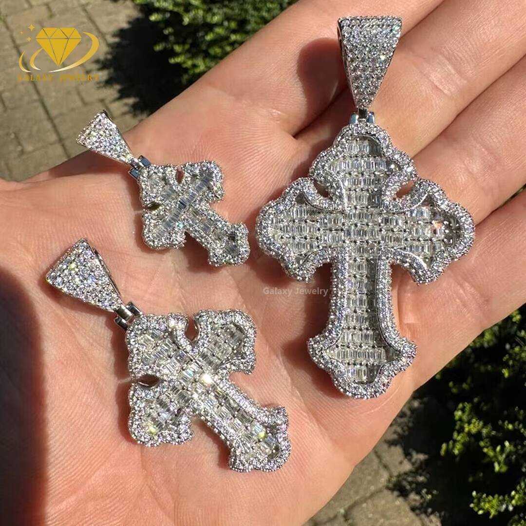 Hot Sale Fashion Woman Jewelry Custom Thorns Cross Pendant 925 Sterling Silver Baguette Moissanite Diamond Pendant for Gift