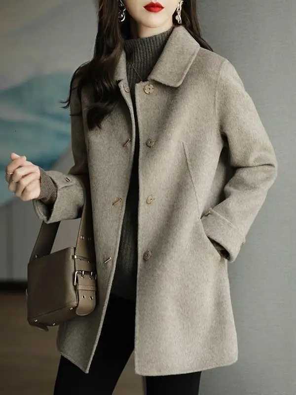 High End Minimalist and Fashionable Woolen Coat for Women in Autumn and Winter New Small French Style Casual Woolen Coat BlendsT251224