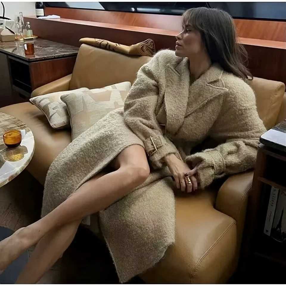 2024 Autumn New Womens Fashion Style Belt with Woolen Hoop Coat Loose Double breasted Casual CoatT251224