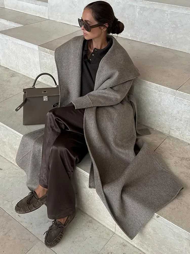 Solid Large Lapel Belted Long Woolen Women Coat Elegant Full Sleeve Lace Up Overcoat 2025 Autumn Winter Wrap Style OuterwearT251224