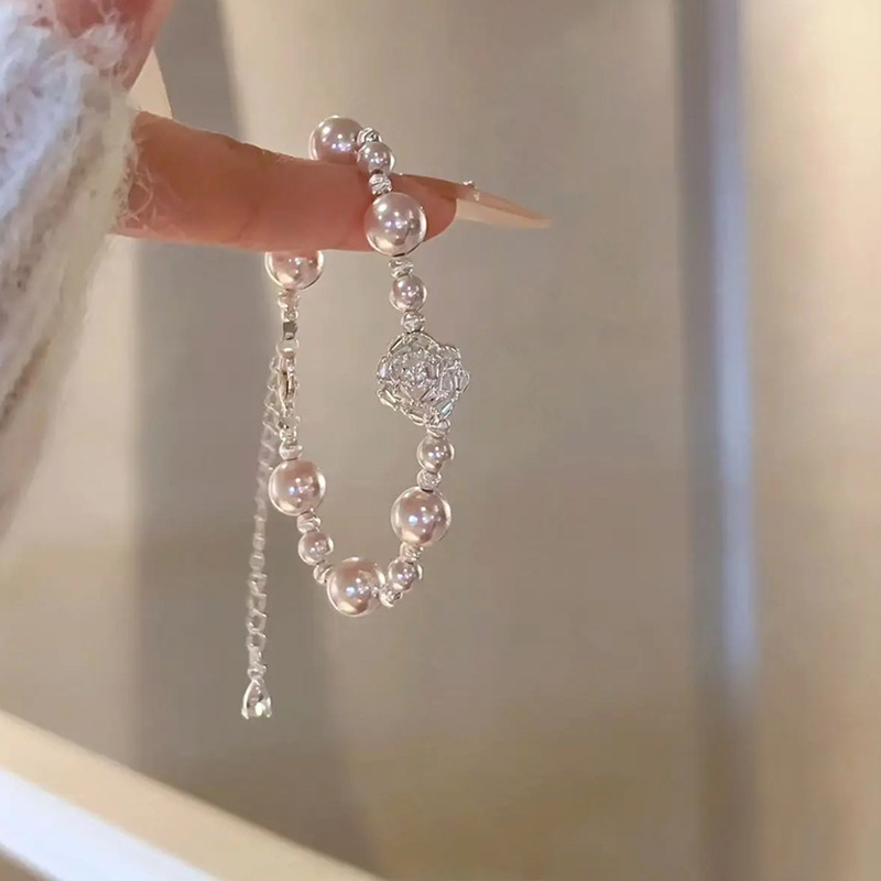 Zircon Flower Pearl Beaded Vintage Exquisite Elegant Daily Bracelet Light Luxury High-end Feel Women's Jewelry - view 4