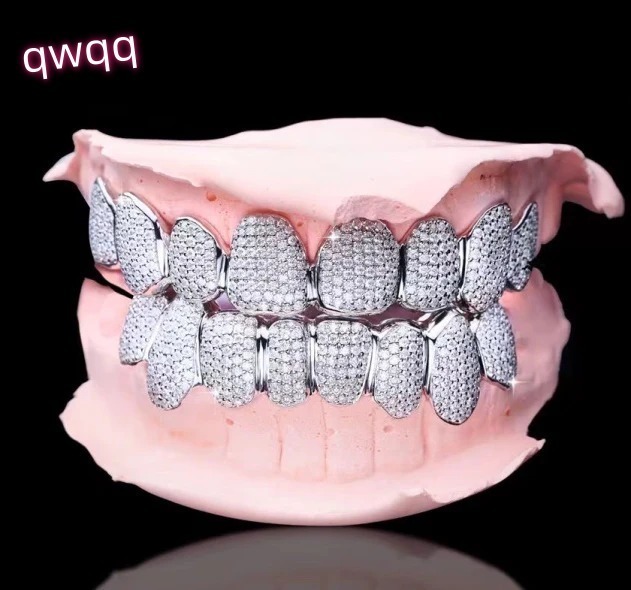 Gallerley Custom Design Hot Sale HipHop Fine Jewelry Polishing S925 Silver VVS Moissanite Grillz