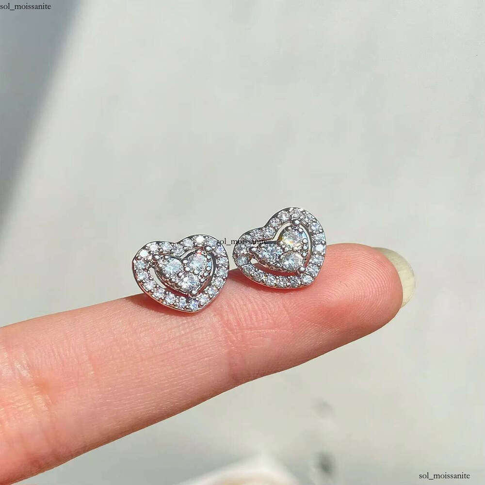 Heart-shaped Full VVS Moissanite Stud Earrings for Women Gold Nugget-shaped Pendant fashion Accessories Stock