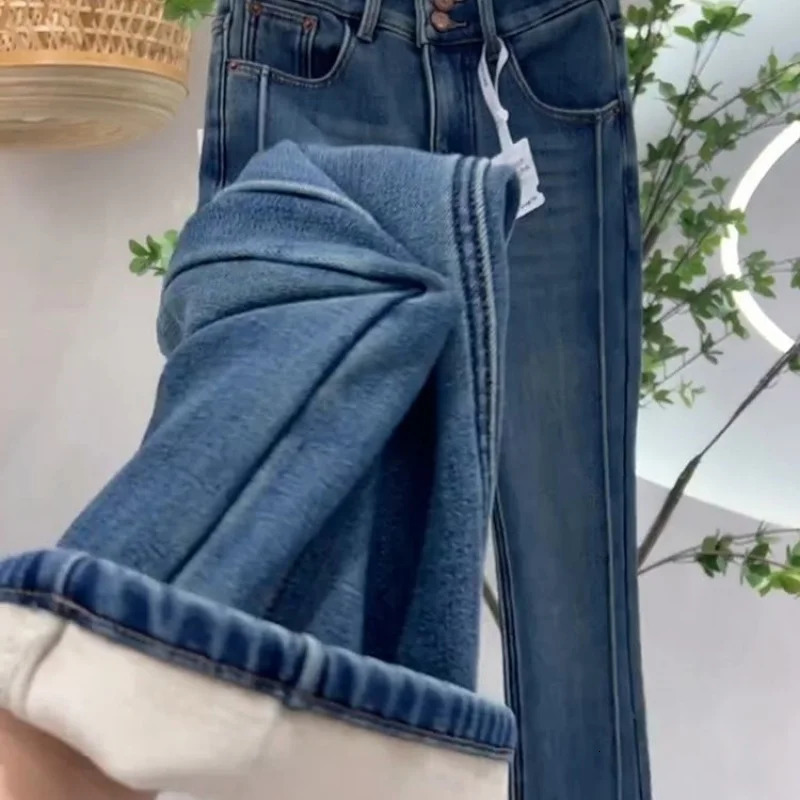 Womens Winter Style Flared Pants Retro Blue Thickened Fleece Lined High Waist Jeans for Petites 251225