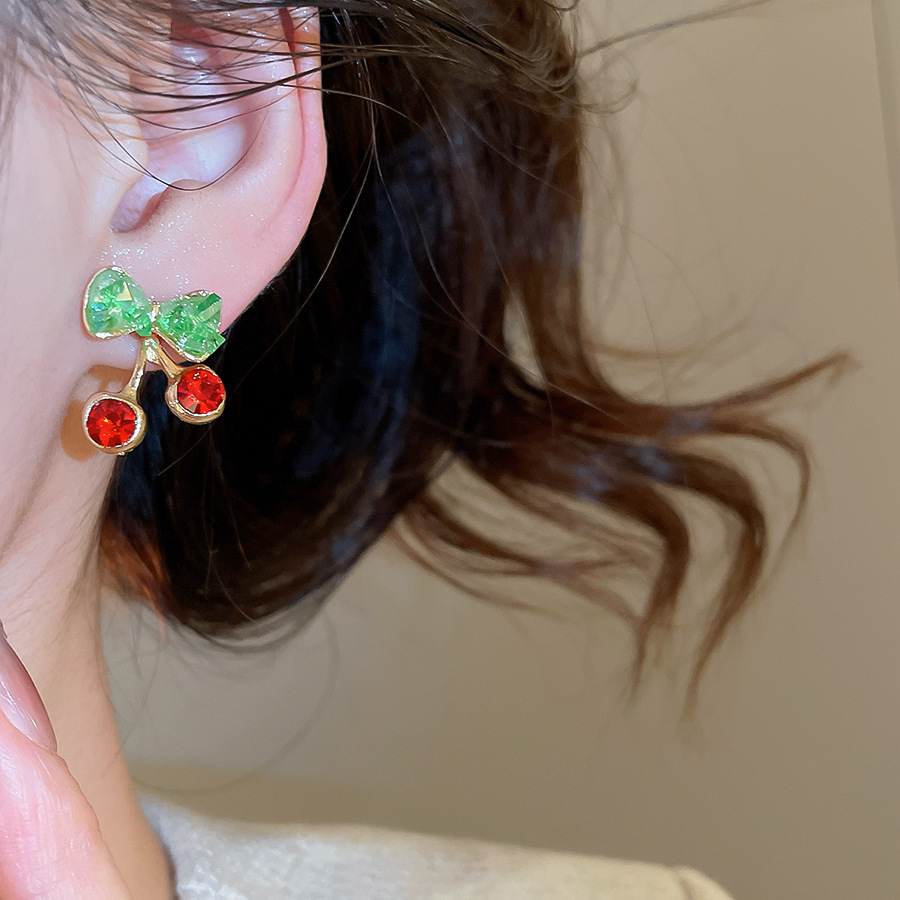 Silver Needle Crystal Bow Cherry Sweet Exquisite Elegant Temperament Earrings Light Luxury High-end Niche Ear Jewelry - view 4