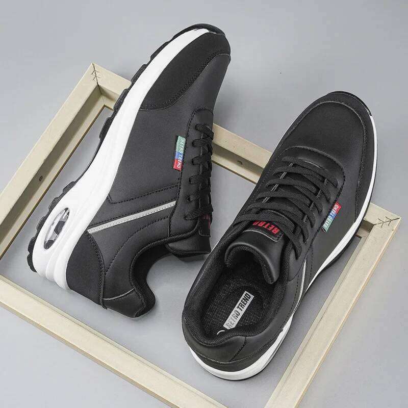 Men's Lightweight Soft Sole Classic Waterproof Sneakers Outdoor Comfortable Tennis Shoes for Men X251225