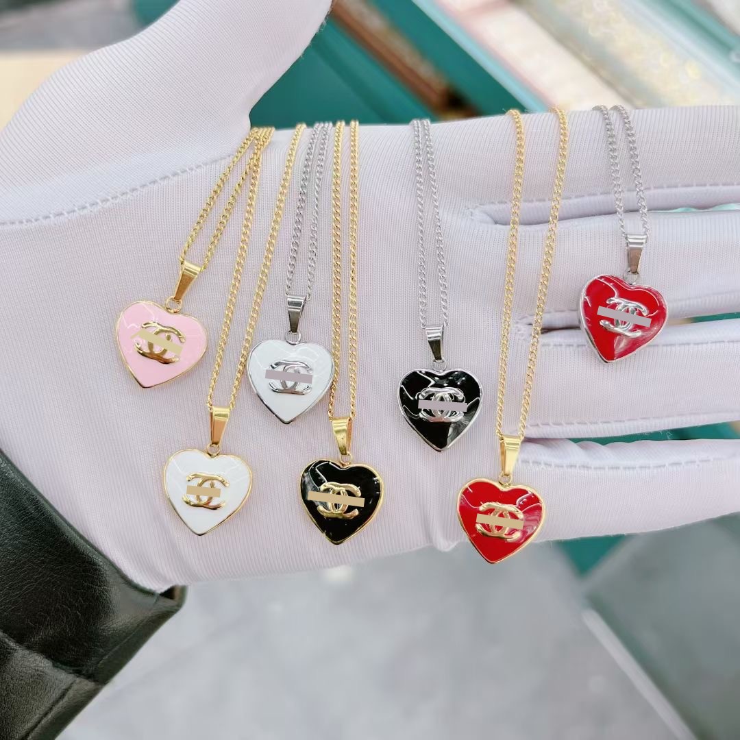 CNC stainless steel Enamel black white red pink designer logo back engrave girls double C heart small pendant choke necklace 18K Gold Silver branded woman Jewelry