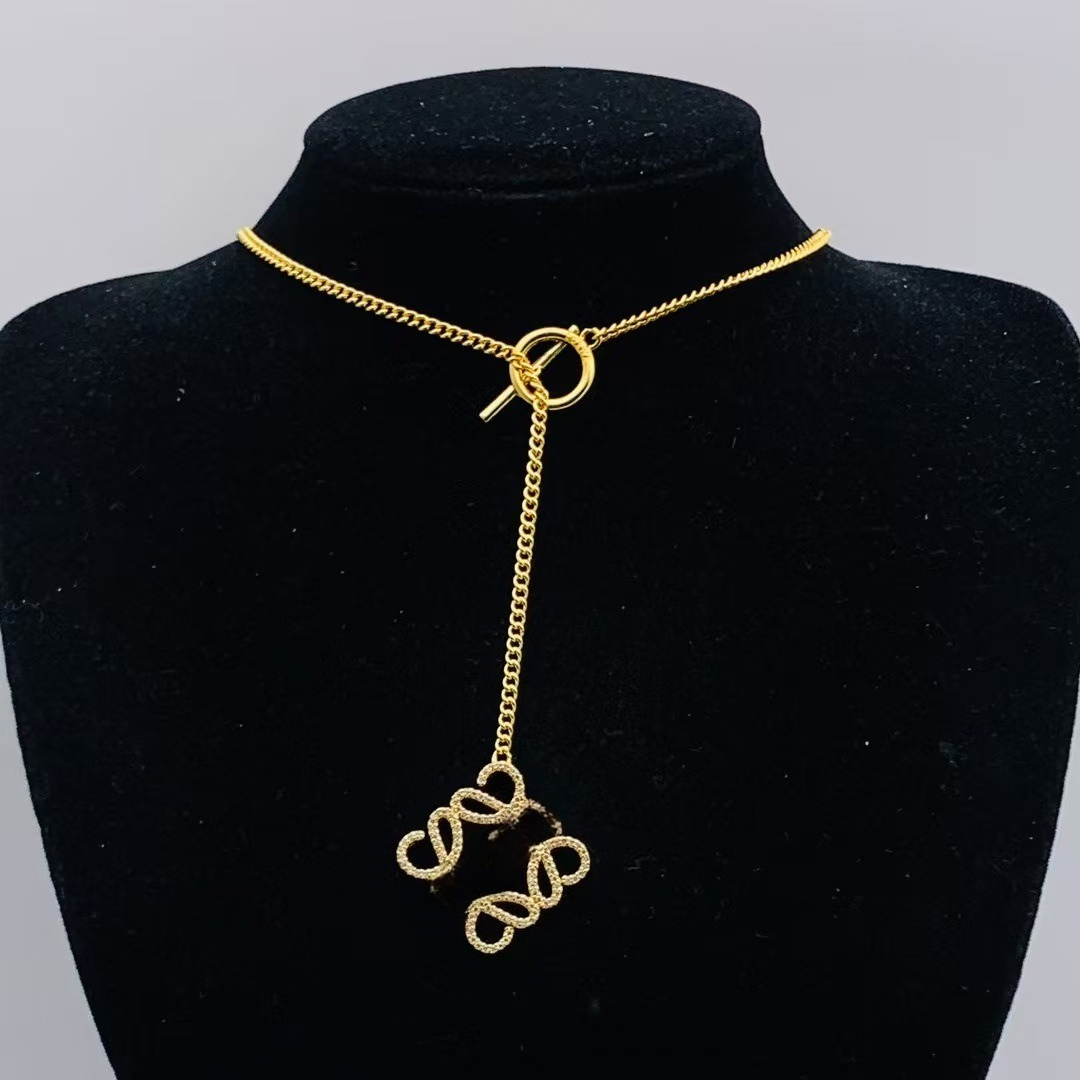 Designer Pendant Necklace for Women Chain Gold Plated Necklace Women Chain Choker Christmas Jewlery