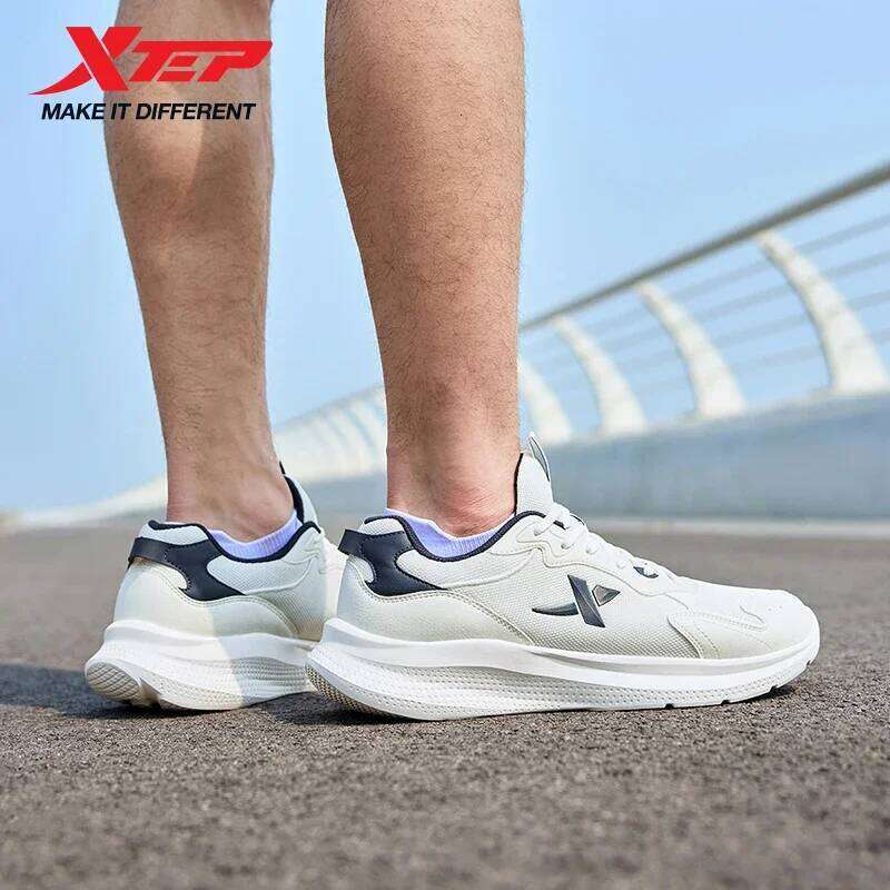 Xtep Running Men's Summer Mesh Breathable Wear-resistant Sports Lightweight Youth Casual Cushioning Shoes 875319110023 X251225