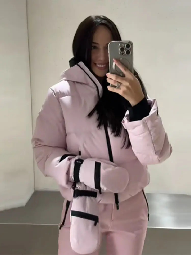 Women Hooded Zipper Short Skiing Cotton Jacket Long Sleeved Thick Warm Coat Comfortable Sports Pant Lady Ski Set 251225