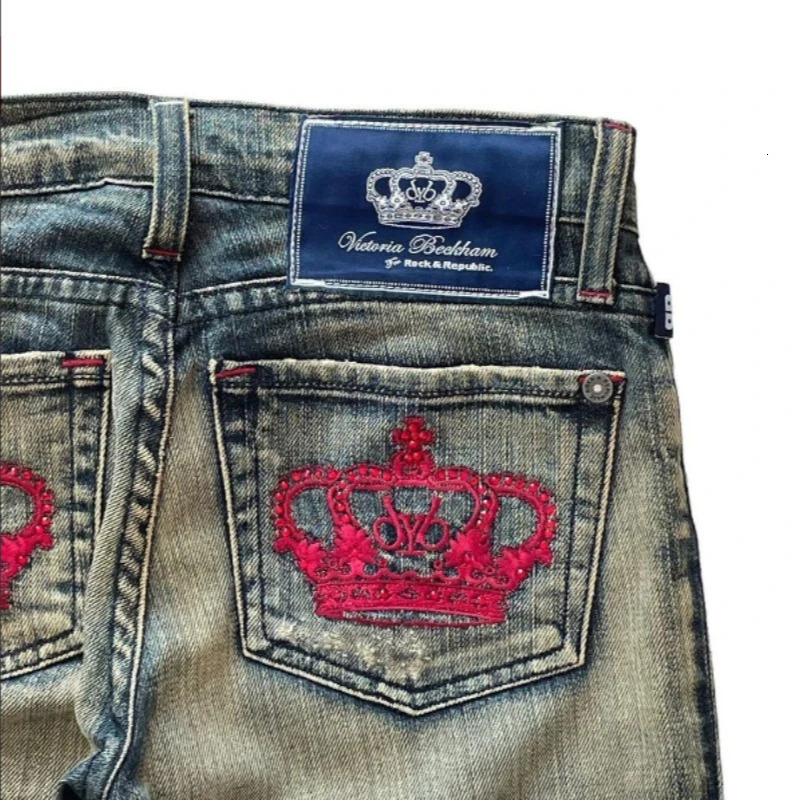 Street Fashion Trend Crown Embroidered Jeans Women Harajuku Y2K Hip Hop Joker Straight Wideleg Pants Couple Casual 251225