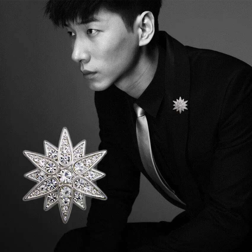 Korean Fashion Cubic Zirconia Star Brooch Pin for Men Lapel Button Suit Corsage Badge Shirt Collar Accessories Jewelry Luxury 25N1225