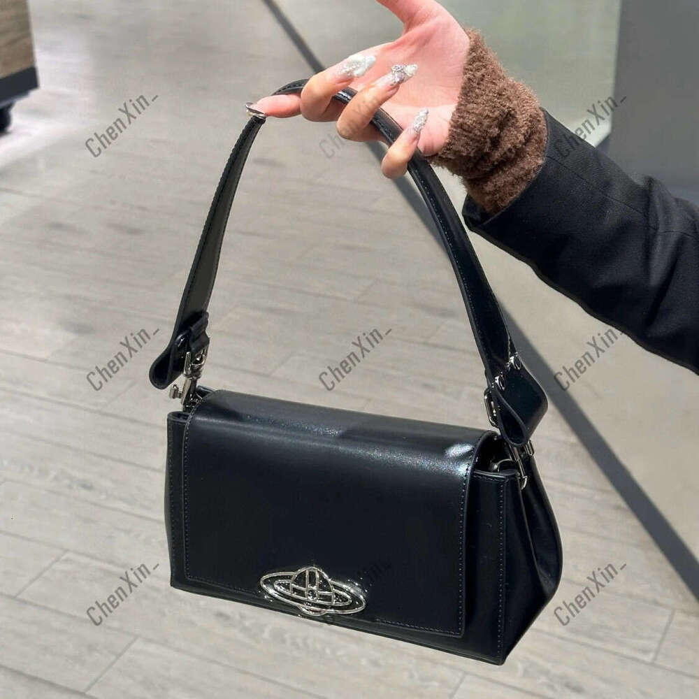 Viviane viviannen vivi Vivienmes Designer saturn Bag 2025 New Saturn Baguette Patent Leather Glossy Handbag Shoulder Crossbody Crocodile Pattern Underarm Bag