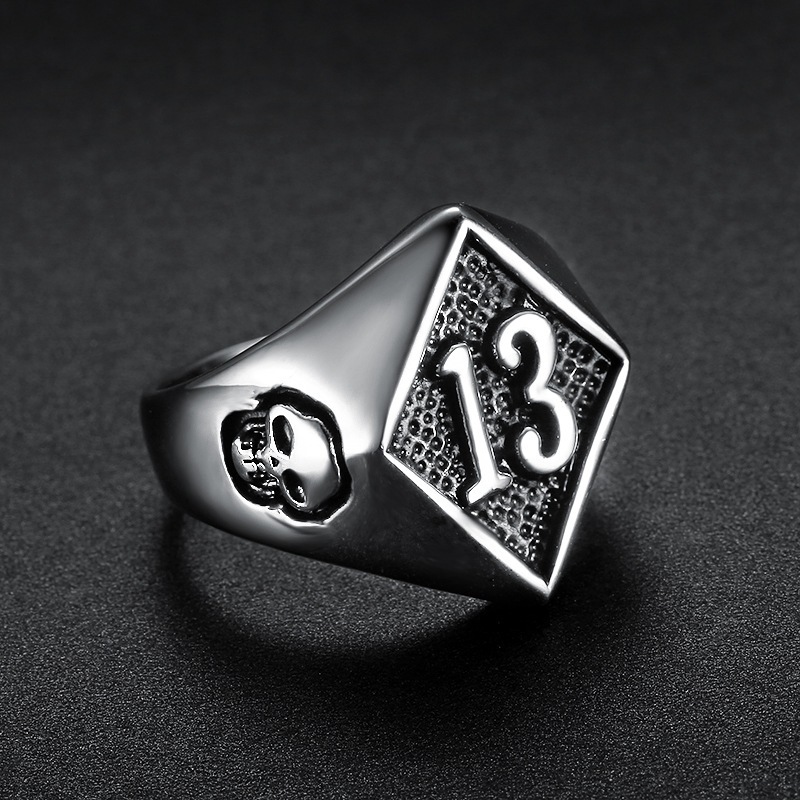 European And free shipping American Classic Motorcycle Series Lucky Number 13 Skull Men's Titanium Steel Vintage Ring