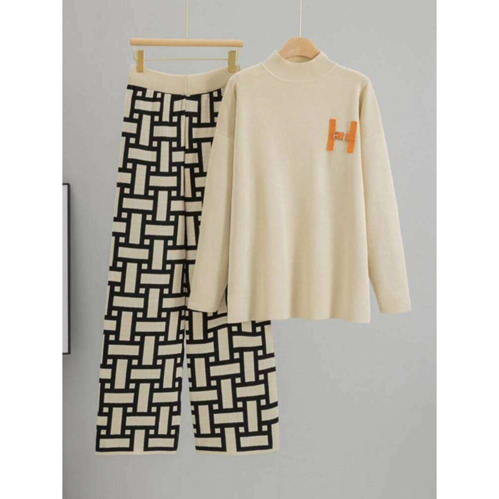 Designer Clothes New Simple Letter Loose T Shirt Sports And Leisure Wide Leg Pants Knitted Fashion Two Piece Set For Women Hot Selling - view 4