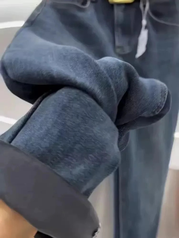 American Vintage Fleece Lined Jeans Women Fall Winter Thickened High Waist Hips Covering Slim Tapered Dad Pants 251225