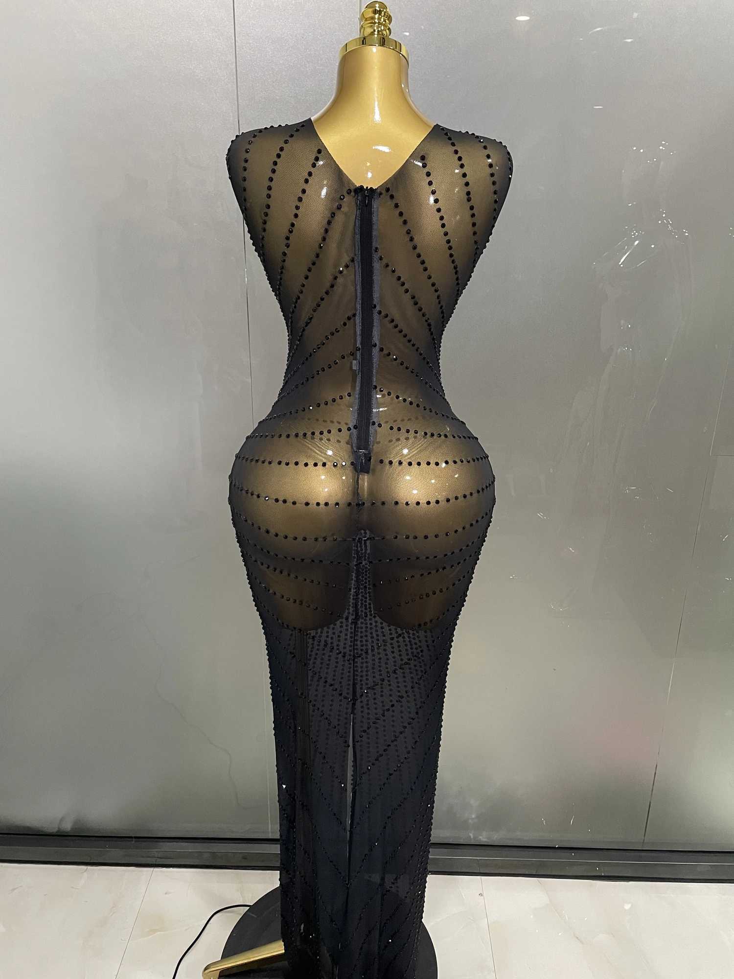 Sexy Sparkly Rhinestones Sleeveless Long Dress 2025 New Women Birthday Celebrate Evening Photo Shoot Stage Performance Costume C251225