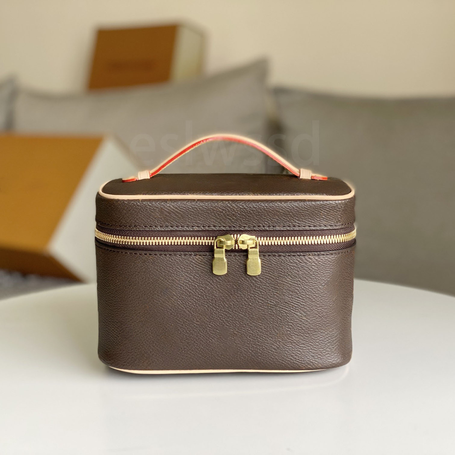 Designer Bag Makeup Bag Luxury vanity case Cosmetic Bag toiletry bag make up handbag Double zippers women travelling Wash Purse Mini bag Shoulder bag Crossbody Bag