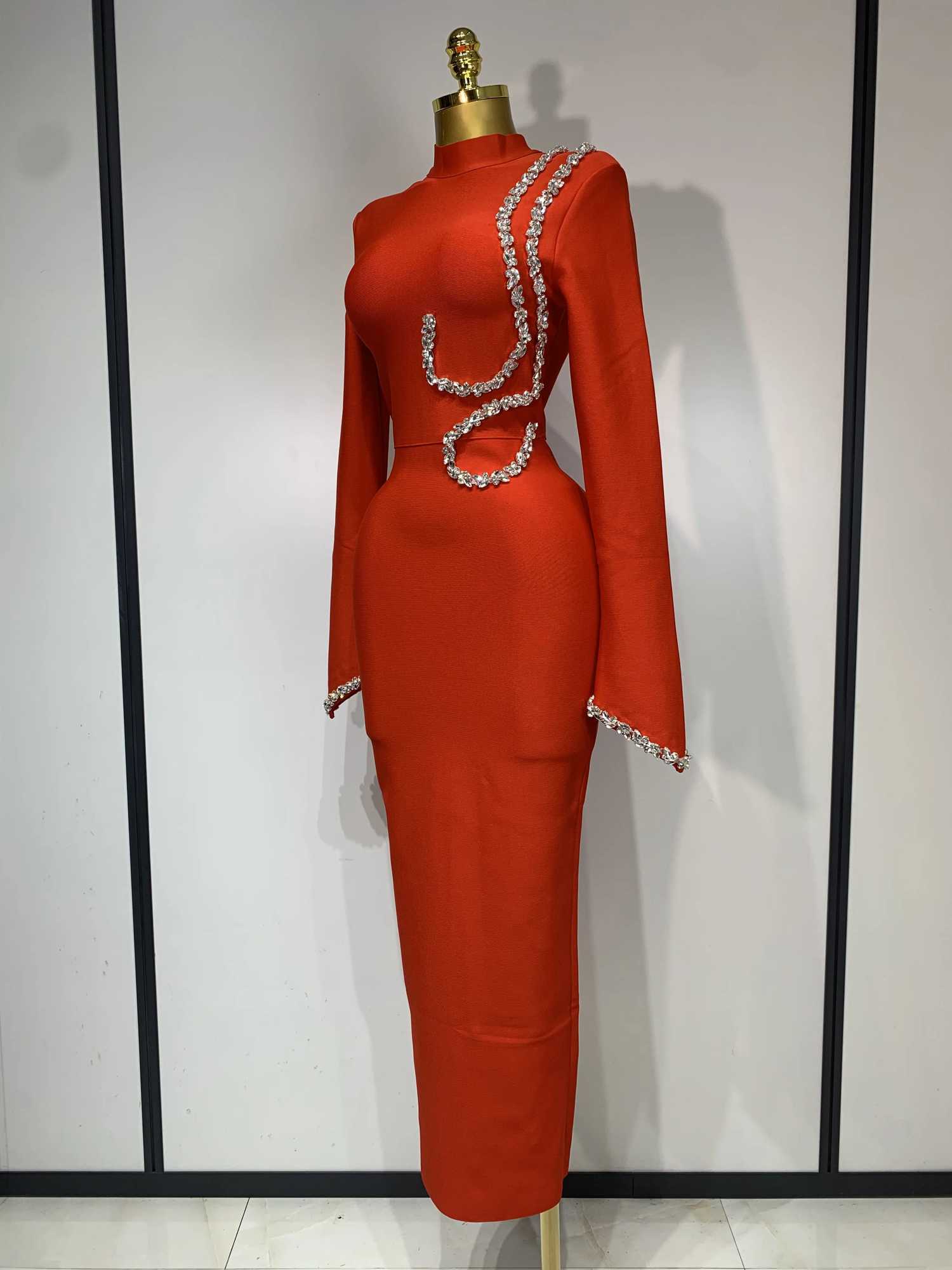 Women Sexy Long Sleeve Diamonds Maxi Long Bodycon Bandage Dress 2025 Celebrity Elegant Evening Party Luxury Birthday Dresses C251225