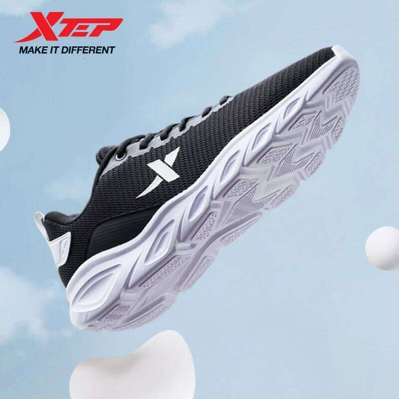 Xtep Running Men Breathable Mesh Shock Absorption Men's Sports Shoes Non-Slip Lightweight Male Sneakers 880119115131 X251225