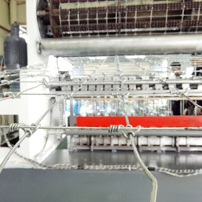 Direct from China Factory - Fully Automatic Hinge Joint Field Fence Machine for Cattle Deer Mesh Production Line