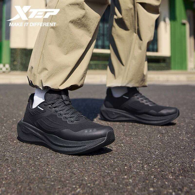 Xtep Running Shoes For Men 2025 Winter New Stronger Propulsive Force Rebound Cushioning Support Non-Slip Sneakers 875419110050 X251225