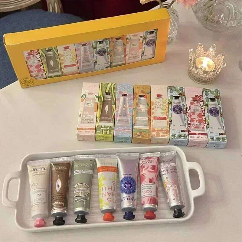 Moisturizing Hand Care Essence Cream Prevent Drying And Cracking White Smell 8 Pieces Per Box Girl Gift C251230