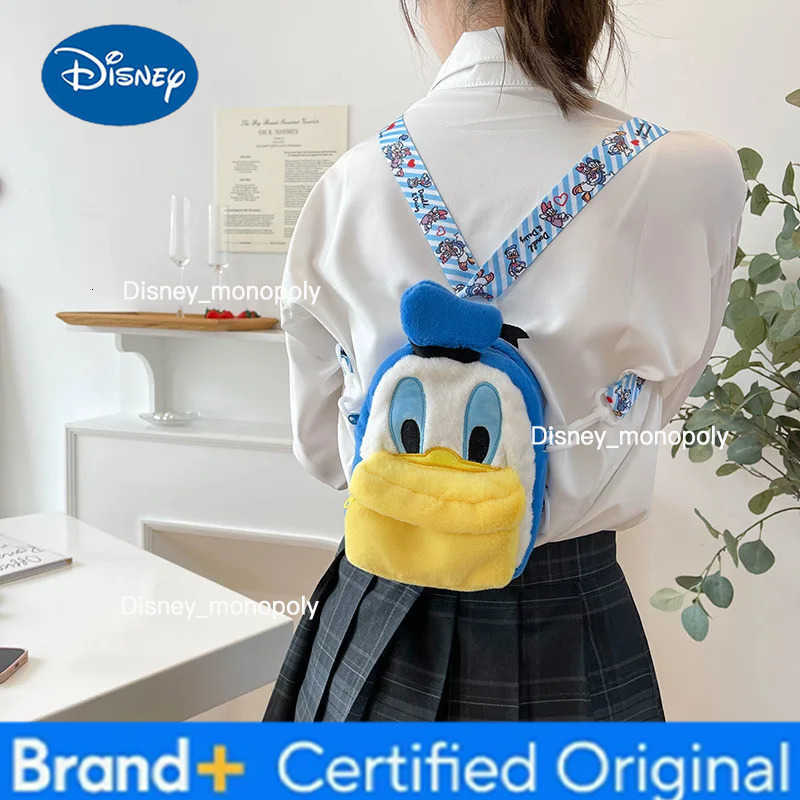 Disney Winnie The Pooh 2025 New Plush Backpack Girl Plush One Shoulder Messenger Bag Cartoon Fashion Childrens Mini Backpack H251225